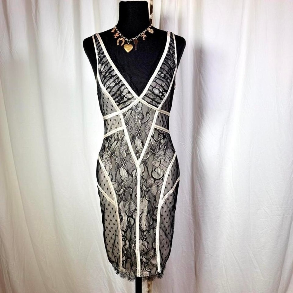 bebe Sheer Lace Illusion Dress – Black/Nude (S)